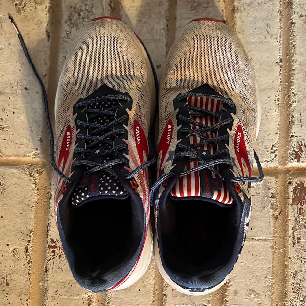 Brooks Launch 6